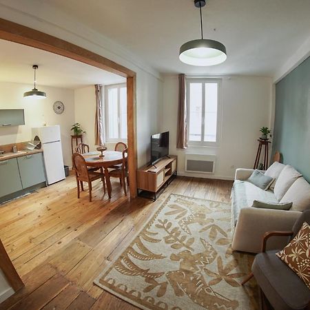 Le Montarrouye Appartement Pour 2 A 6 Personnes Bagneres-de-Bigorre Luaran gambar