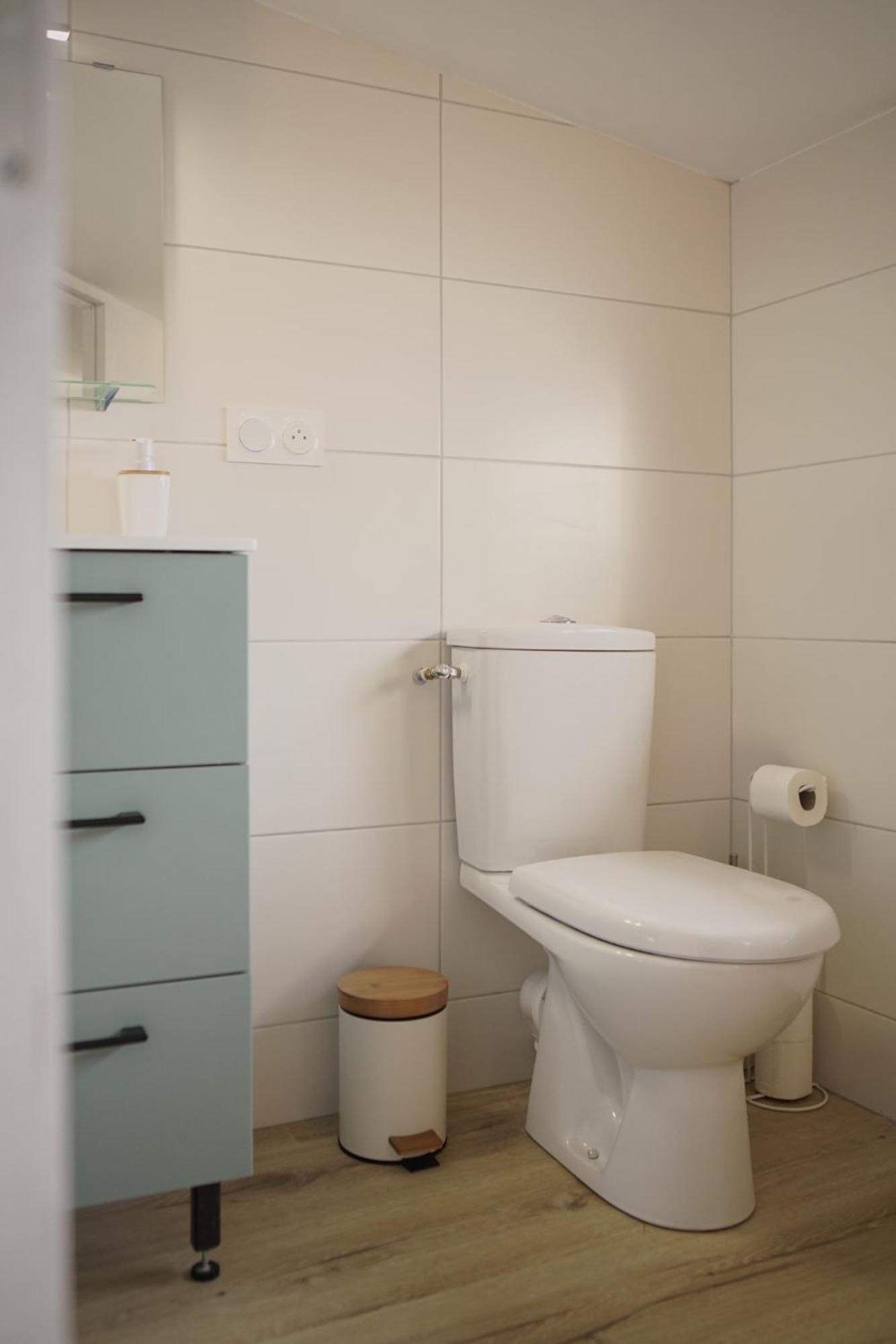 Le Montarrouye Appartement Pour 2 A 6 Personnes Bagneres-de-Bigorre Luaran gambar